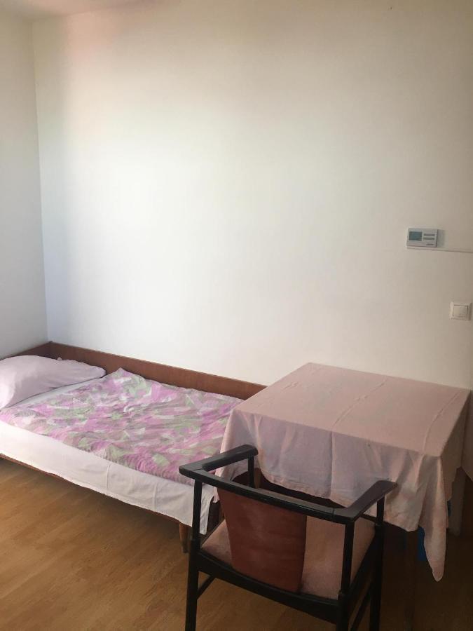 A Pousada Göncölház Vác Exterior foto