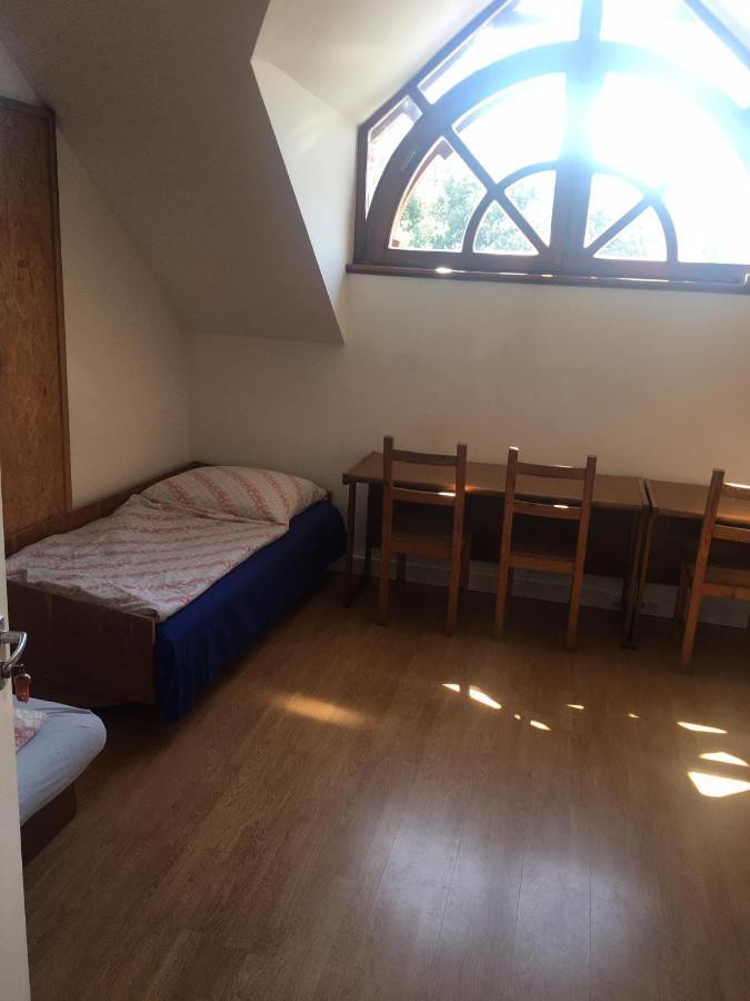 A Pousada Göncölház Vác Exterior foto