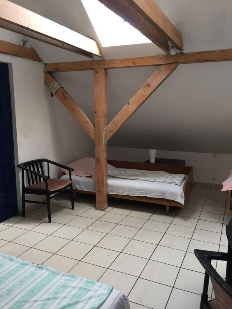A Pousada Göncölház Vác Exterior foto